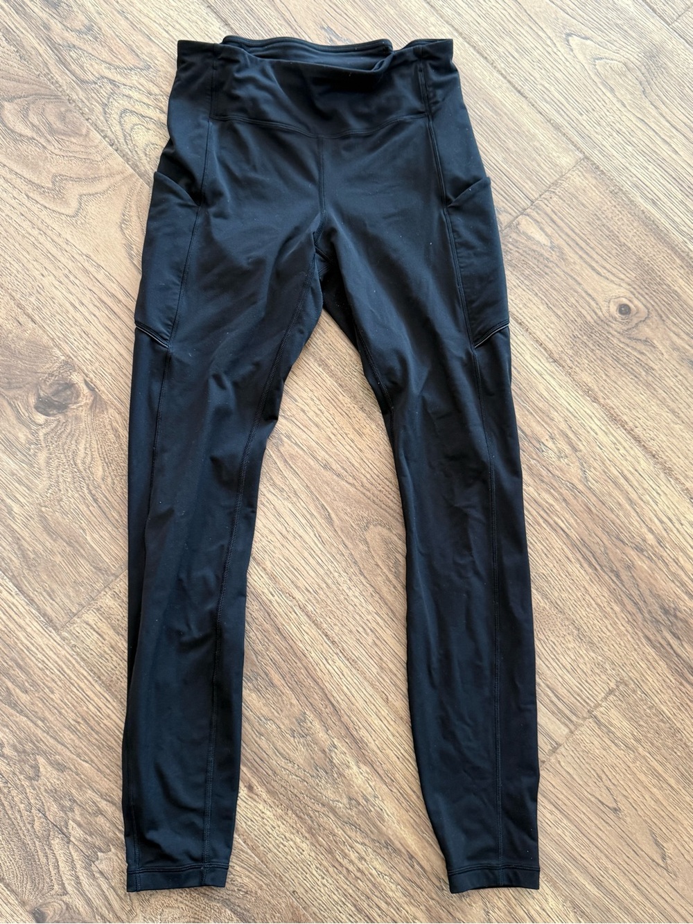lululemon Black High-Rise Leggings w/ Pockets Sz6